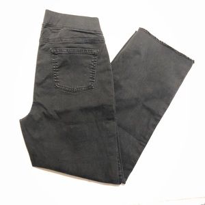 Black denim (stretch) crop jeans